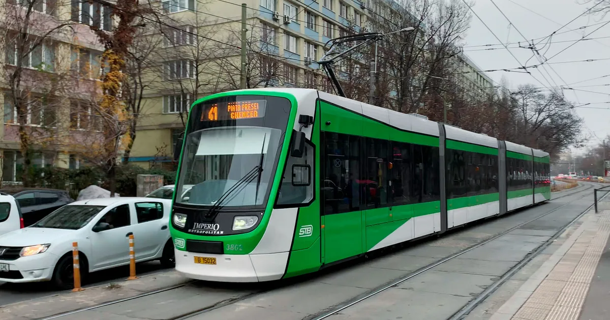 Ghid transport public